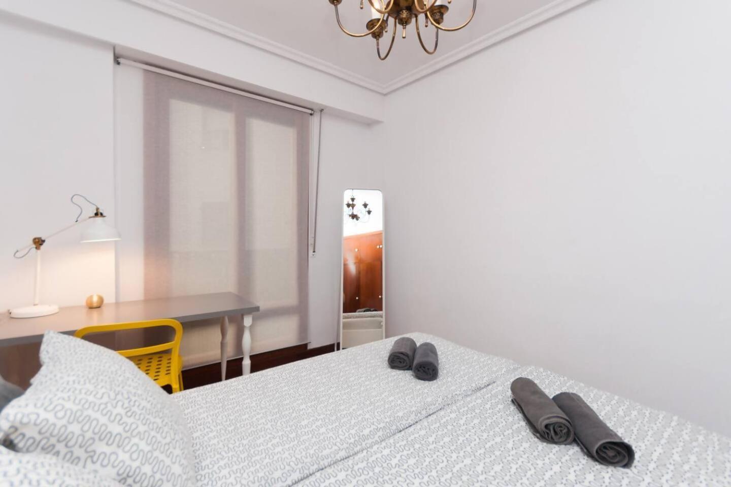 Apartamento Con Parking Privado Cerca De Zurriola San Sebastian Exterior photo